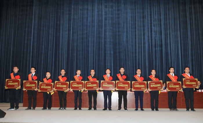 2ĸD(zhun)ĿO(sh)(w)Mλ.jpg